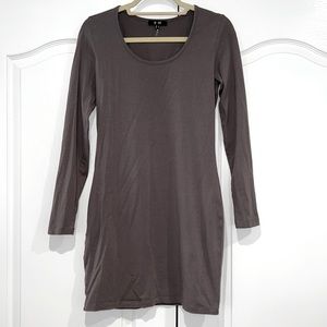 Yest Gray Form Fitting Long Sleeve Cotton Dress
